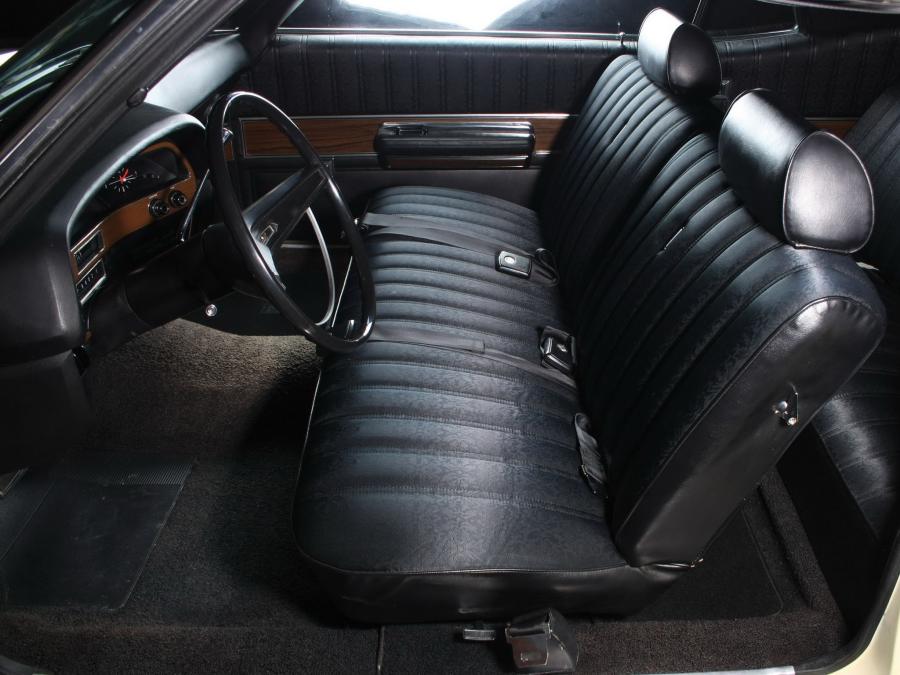  Ford LTD Formal Hardtop Coupe 1969 года  (фото 9 из 10)